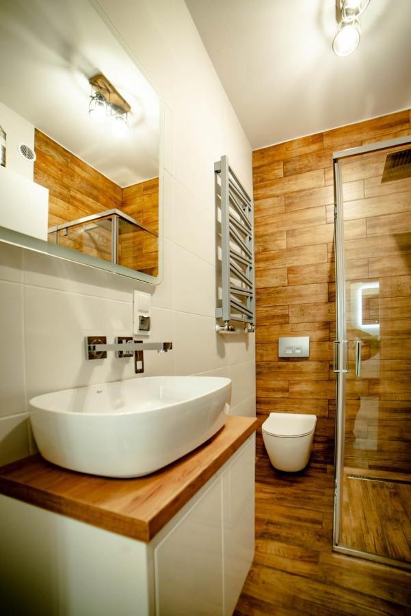 Lofty Apartamenty Namyslow I Εξωτερικό φωτογραφία
