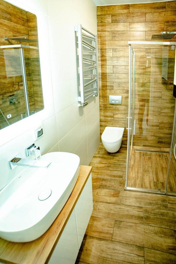 Lofty Apartamenty Namyslow I Εξωτερικό φωτογραφία